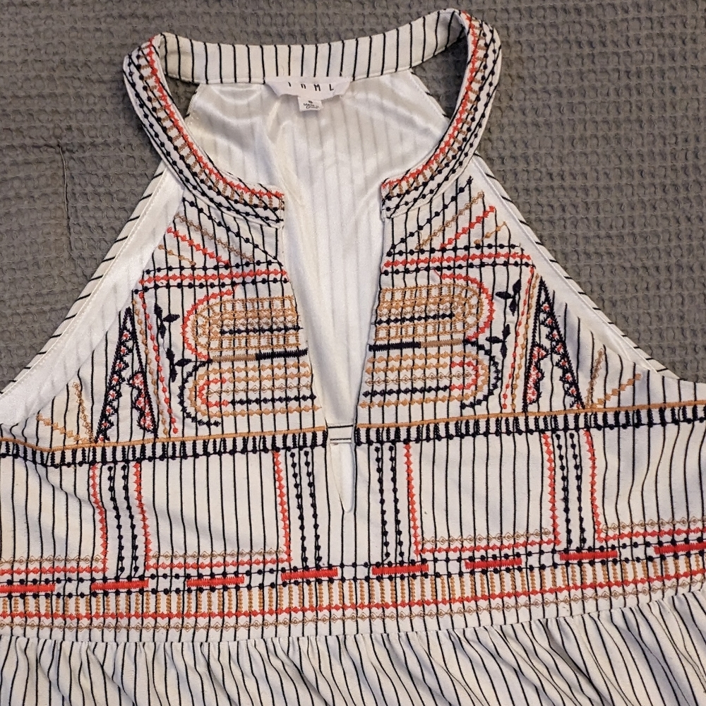 THML Shift Dress - Picture 3 of 6
